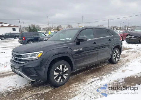 2021 Volkswagen Atlas Cross Sport 2.0T Se z USA, uszkodzony, nr VIN 1V2LC2CA0MC230256